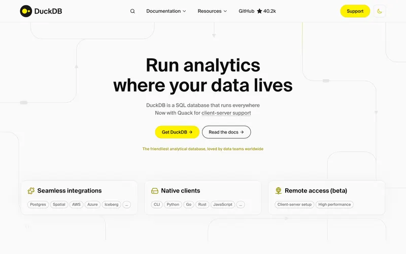 Screenshot of the DuckDB homepage