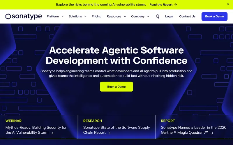 Screenshot of the Sonatype homepage